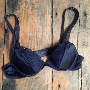 Thirdlove Matte & Shine Eyelet Plunge Bra